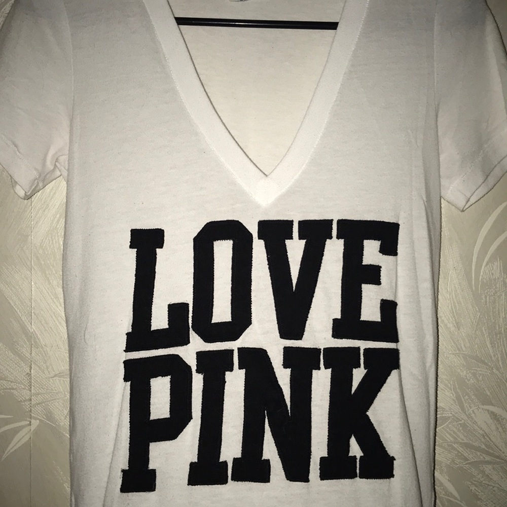 Victoria Secret ‘PINK’ v-Neck XS